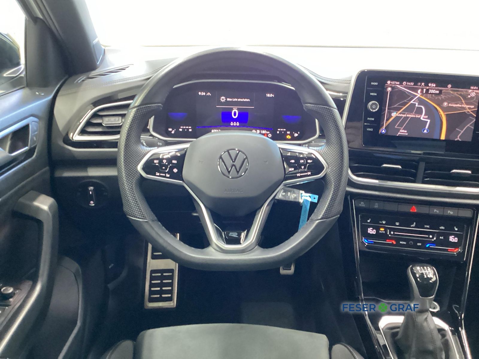 Volkswagen T-Roc - Bild 12