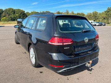 Volkswagen Golf - 9