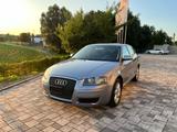 Audi A3 Sportback 2.0 FSI Attraction - Audi A3: Sportback Fsi