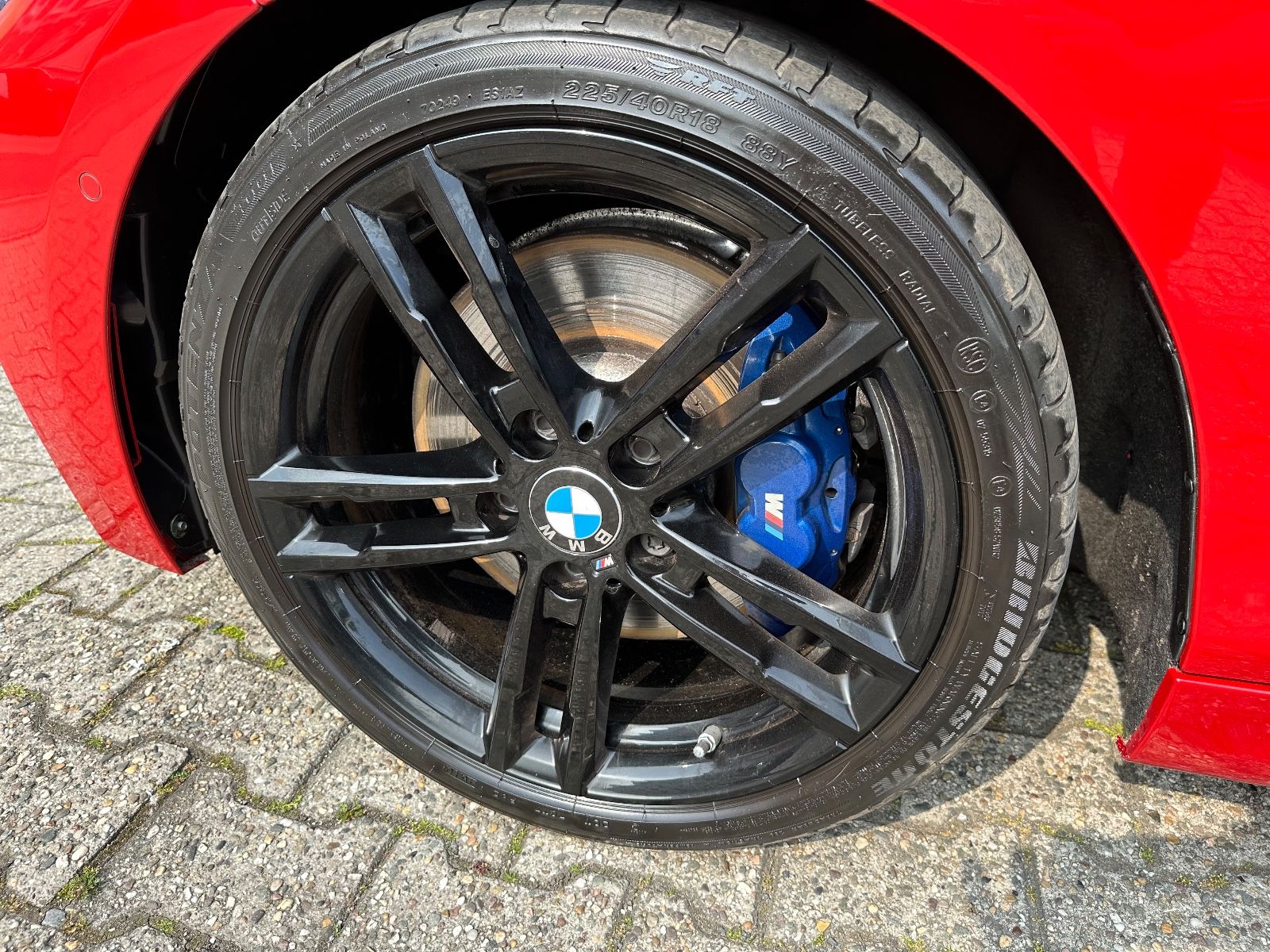 Fahrzeugabbildung BMW 225  2 Coupe 225 d M Sport NAVI LED KAMERA VOLL
