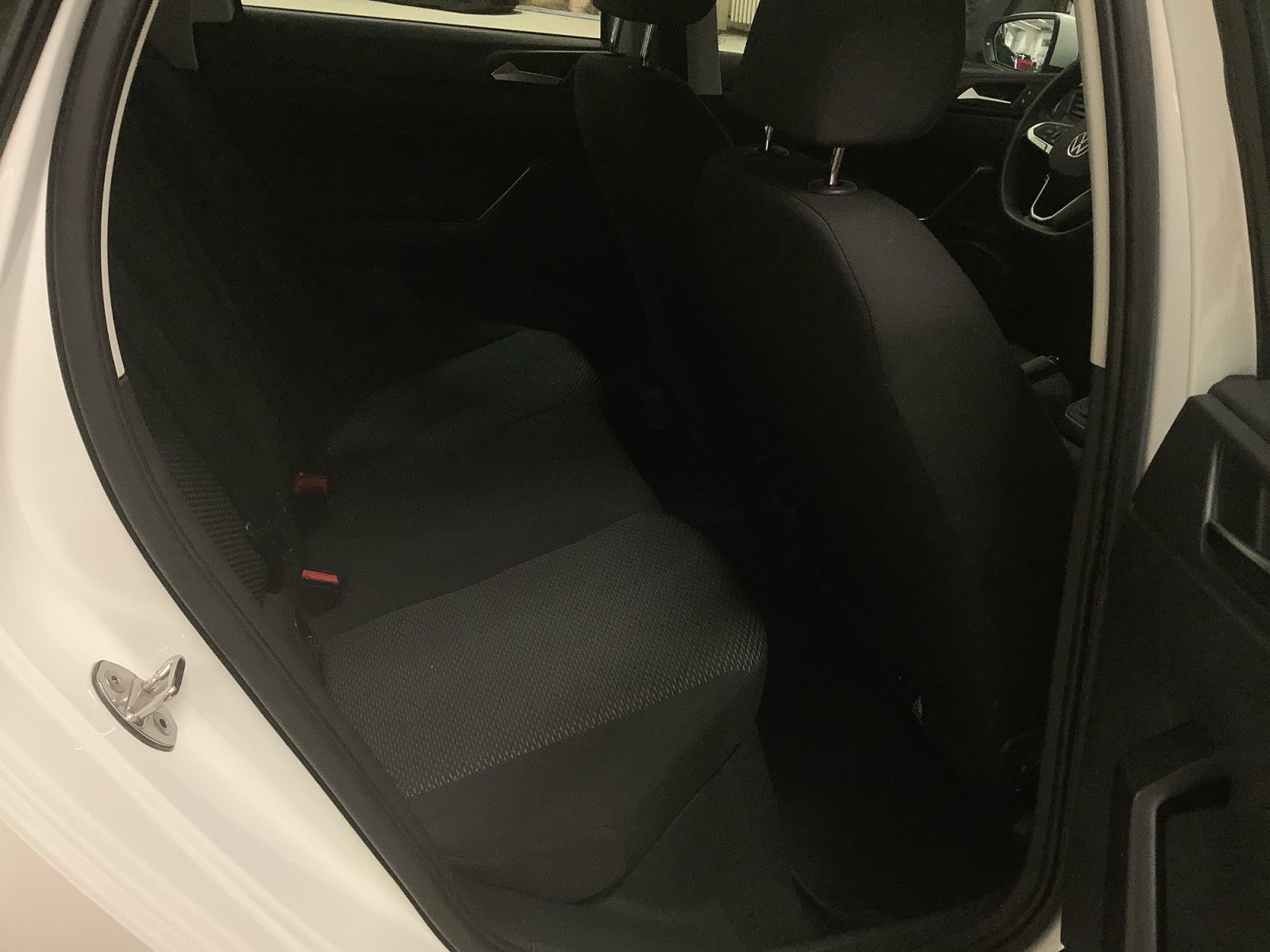 Polo 1,0 l 59 kW  LED, Klima, SHZ, PDC