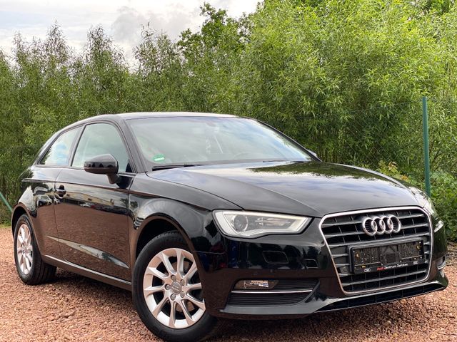 Audi A3 1.2 Tfsi *Attraction*3-Türer*Navi*SHZ*Xenon*