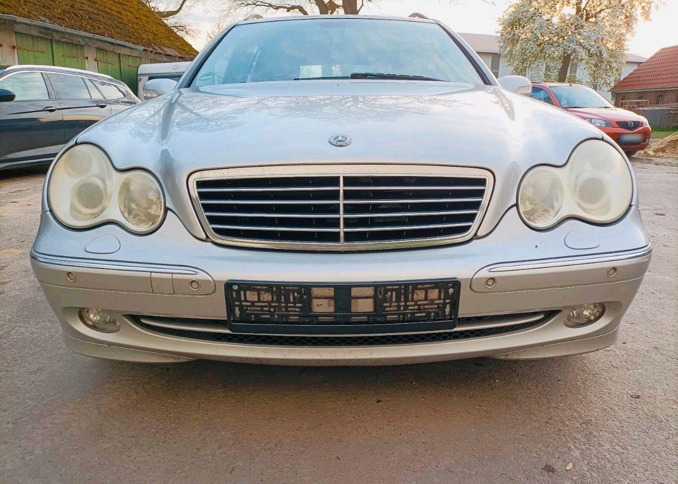 Mercedes-Benz C 180