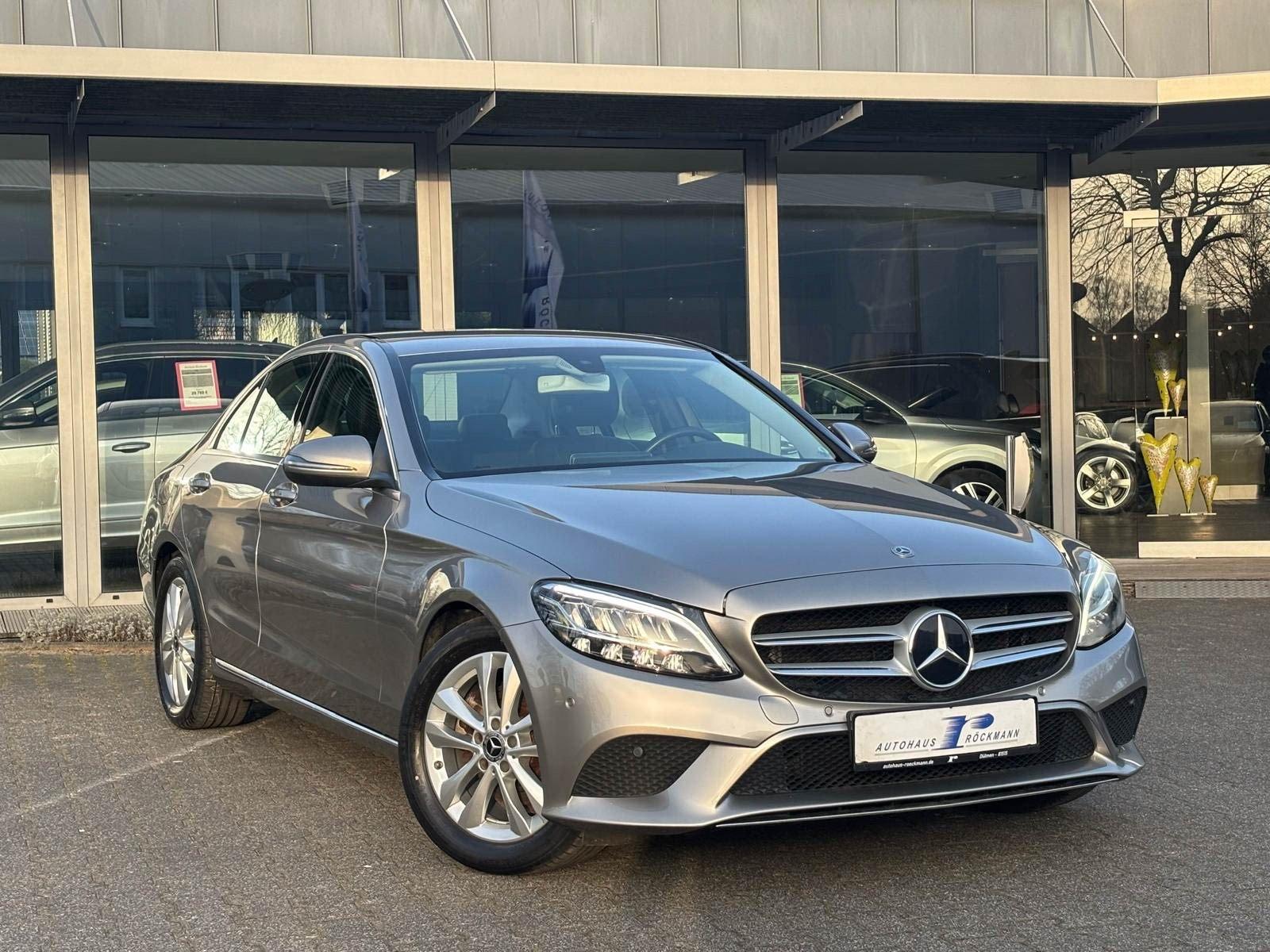 Mercedes-Benz C 200 Lim Aut. AHK Navi Teilleder Kamera
