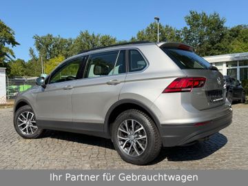 Volkswagen Tiguan - 4