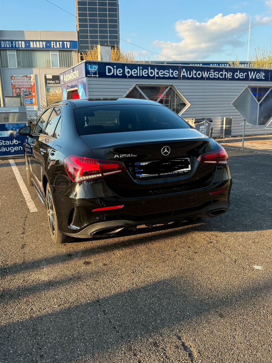 MERCEDES-BENZ Mercedes A250e
