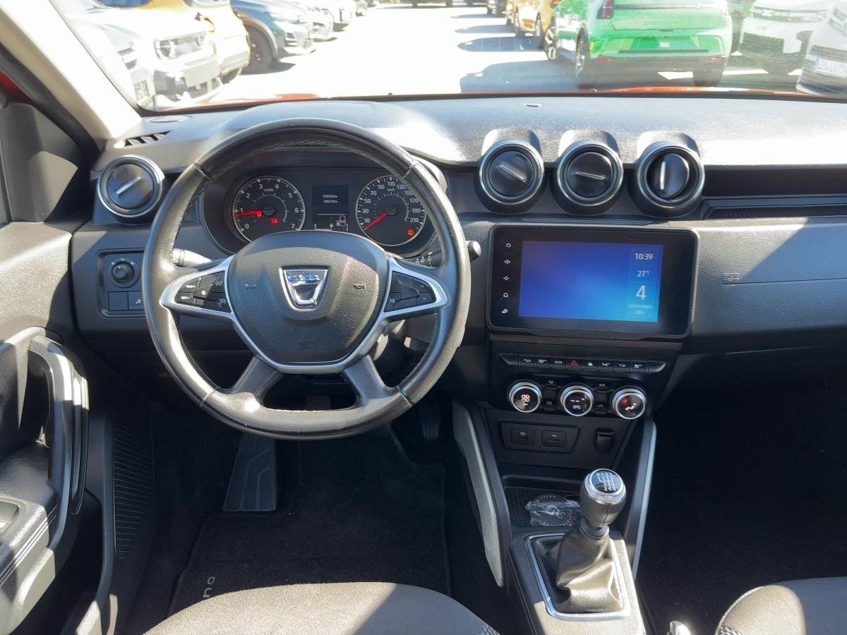 Fahrzeugabbildung Dacia Duster Prestige TCe 150 4WD - mit KI generiert/bearbeitet