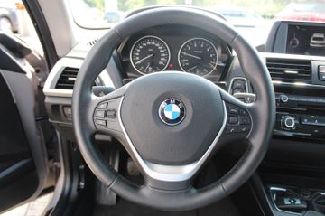Fahrzeugabbildung BMW 218 i Coupe Advantage