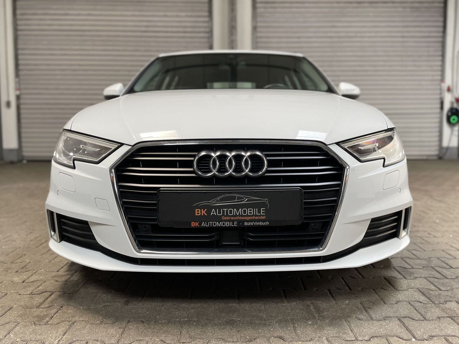 Fahrzeugabbildung Audi A3 30 TDI sport #ACC#Xenon#Virtual#Keyless#Spur#