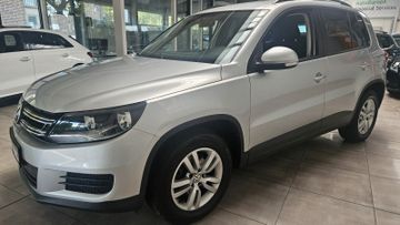 Volkswagen Tiguan - 10