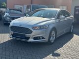 Ford Mondeo Lim. Titanium*30TKM*1HAND*AUTOMATIK*TOP* - Ford Mondeo mit Benzin-Antrieb: Titanium
