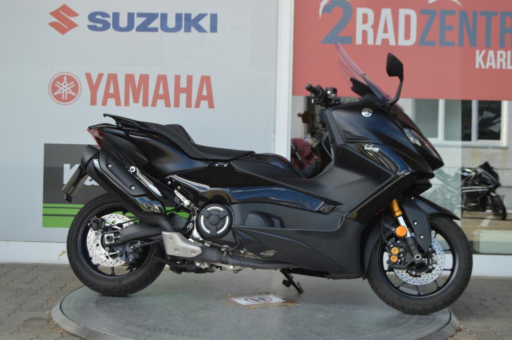 Yamaha TMAX TECH MAX 