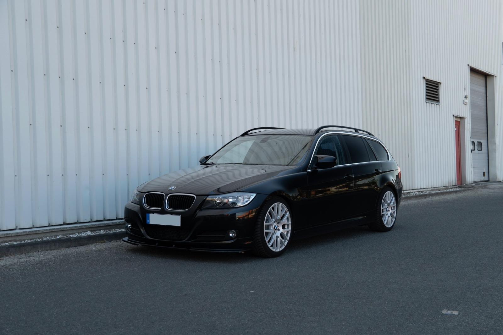 BMW 320, 2009