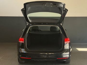 Volkswagen Passat Variant - 7