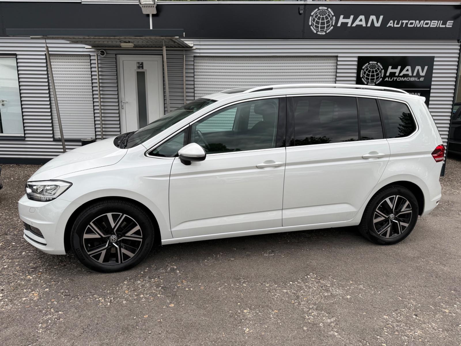 Volkswagen Touran 2.0 DSG Highline*7-Sitz+Panoromadach+AHK*