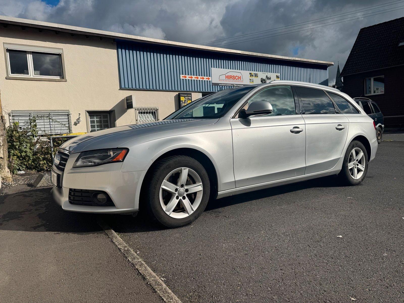 Audi A4 2009 — photo 7