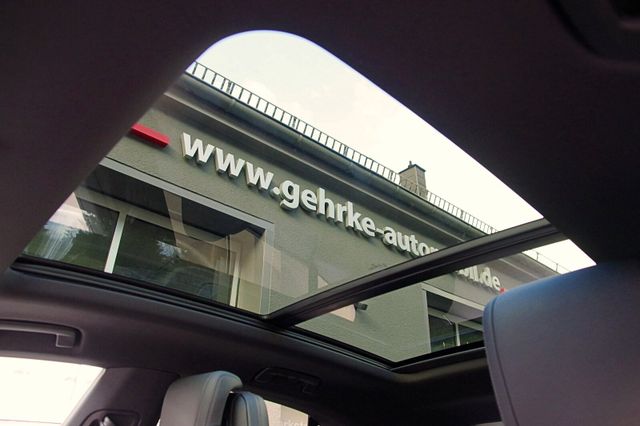 Porsche Macan 4*21"MacanDesign,Head-Up,ACC,BOSE,Panorama