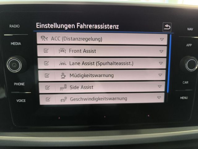 Fahrzeugabbildung Volkswagen T-Roc 1.5 TSI OPF DSG Goal LED-PLUS NAVI ACC RÜC