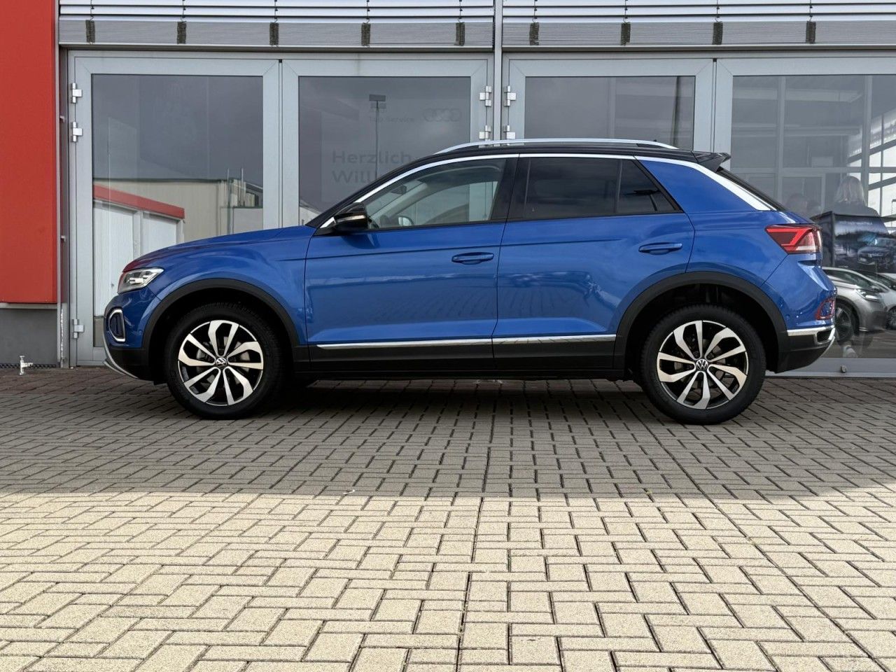 Volkswagen T-Roc Style 1.5 TSI TOTW TRAVEL ACC LED-PLUS foto 3
