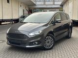 Ford S-Max S-MAX Titanium CAM AMBIENTE LED ACC SzH - Ford S-MAX Ambiente mit Diesel-Antrieb