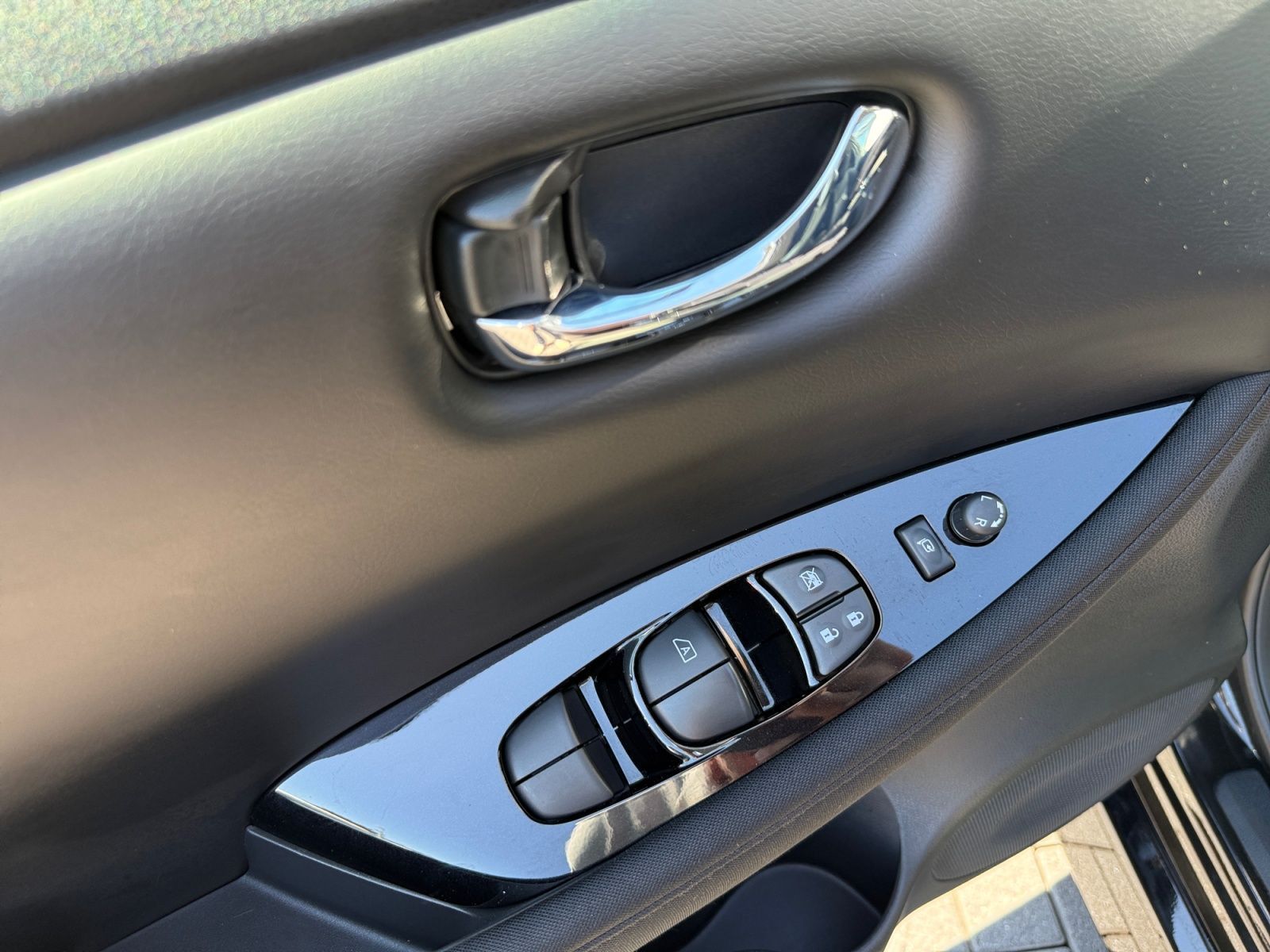 Fahrzeugabbildung Nissan Leaf ZE1 40kWh 360º*ACC*CARPLAY