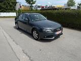 Audi A4 Lim. Attraction - Audi A4 aus 2008 mit Diesel-Antrieb: Limousine