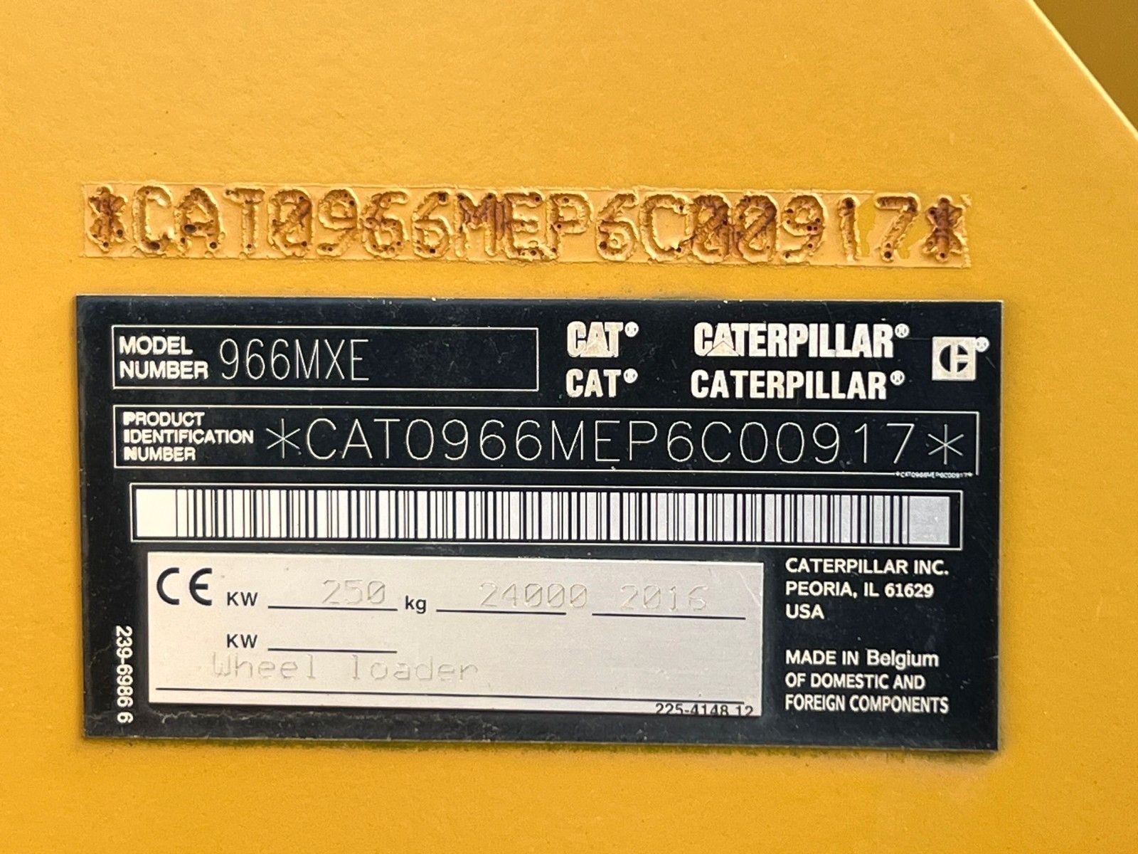 Fahrzeugabbildung CAT 966M XE 4x4 Radlader,Waage ,ZSA