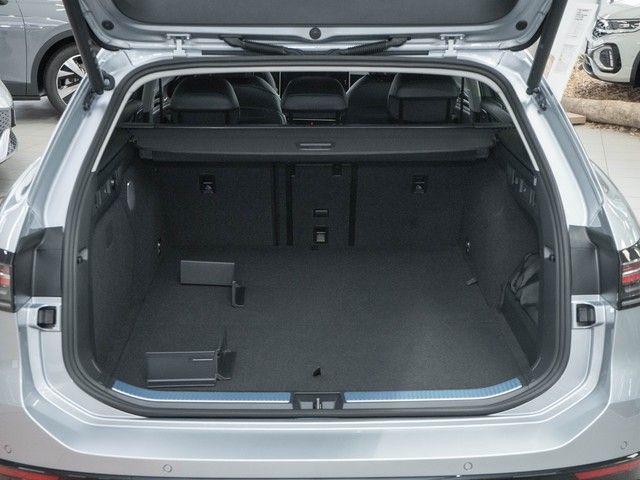 Passat Variant Elegance eHybrid AHK Business Pre