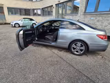 Mercedes-Benz E 200 Coupé E 200 - - Mercedes-Benz: Firmenfahrzeug