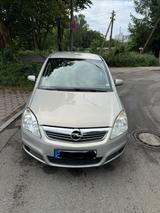 Opel Zafira 2.2 direct Auto INNOVATION "110 Jahre...
