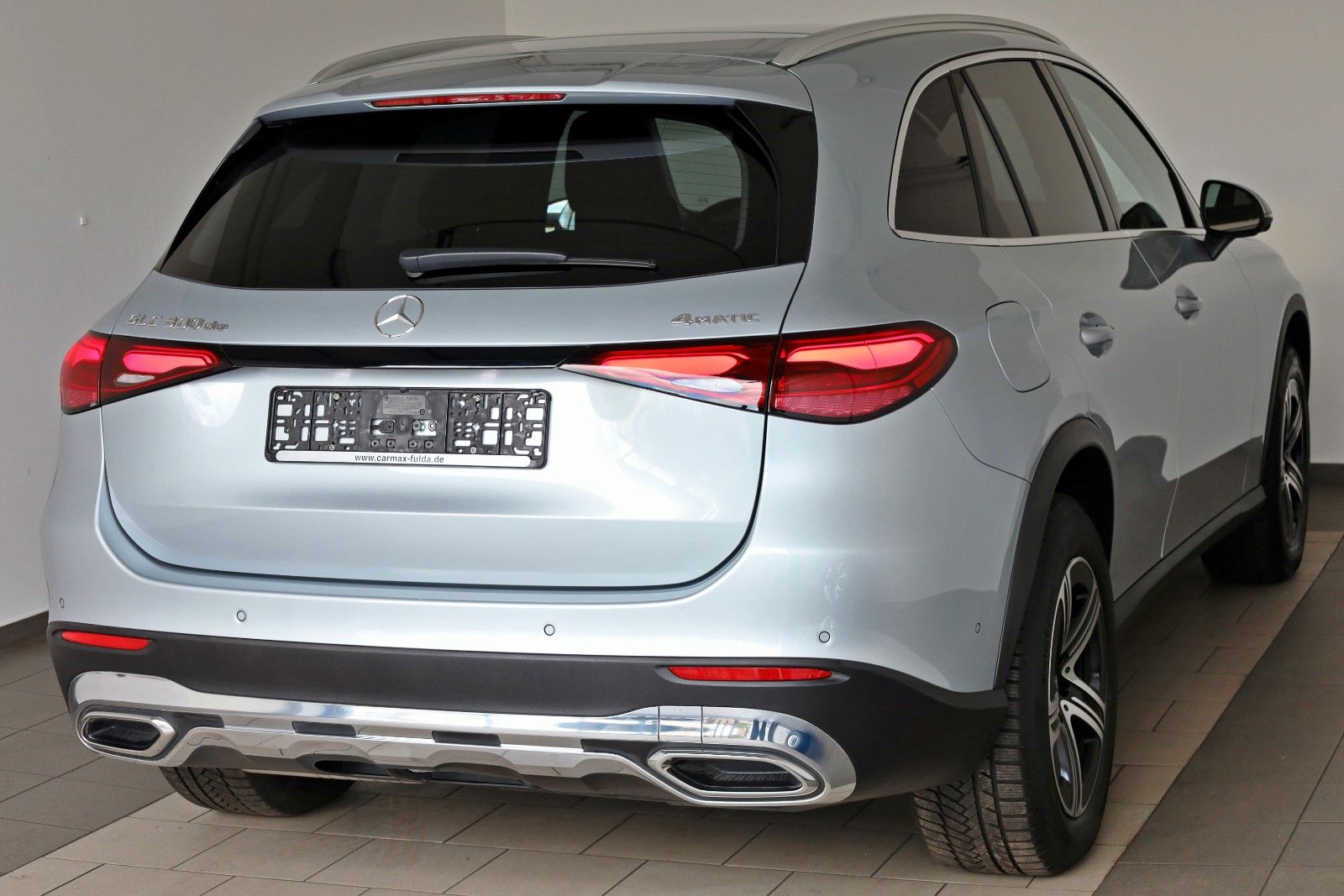 Fahrzeugabbildung Mercedes-Benz GLC 300 de 4M Avantgarde,Leder,Navi,360°,AHK,+WR