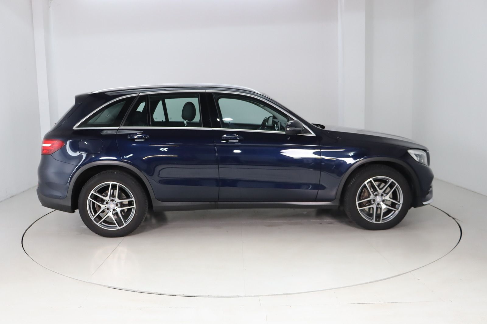 Fahrzeugabbildung Mercedes-Benz GLC 250 d 4Matic Navi * ILS * Sitzhzg