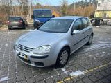 Volkswagen Golf V TDI Limousine 4Türig TÜV 7.2027 - Volkswagen Golf aus 2005: TDI