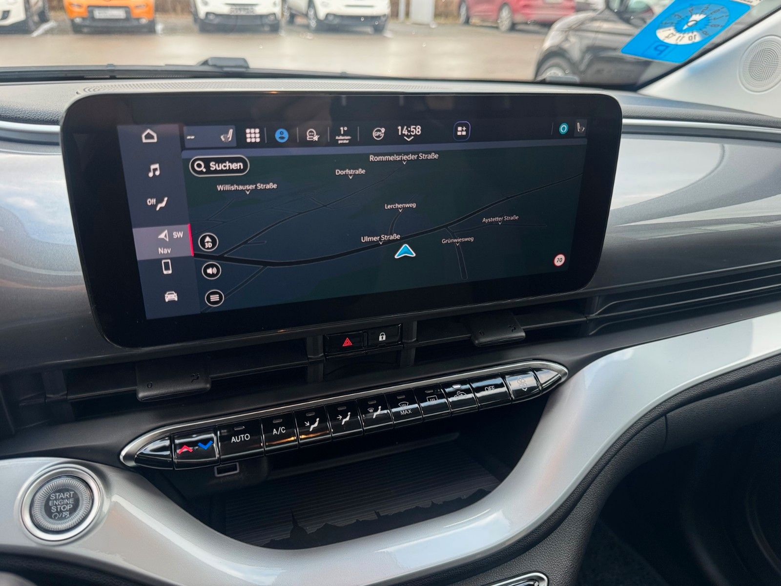 Fahrzeugabbildung Fiat 500e ICON NAVI KAMERA SITZHEIZUNG CARPLAY GLASDA