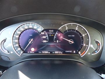 BMW 520 - 12