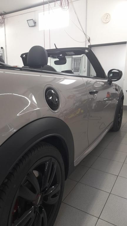 MINI John Cooper Works Cabrio