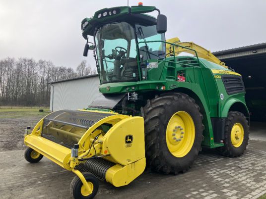 John Deere 8100i 