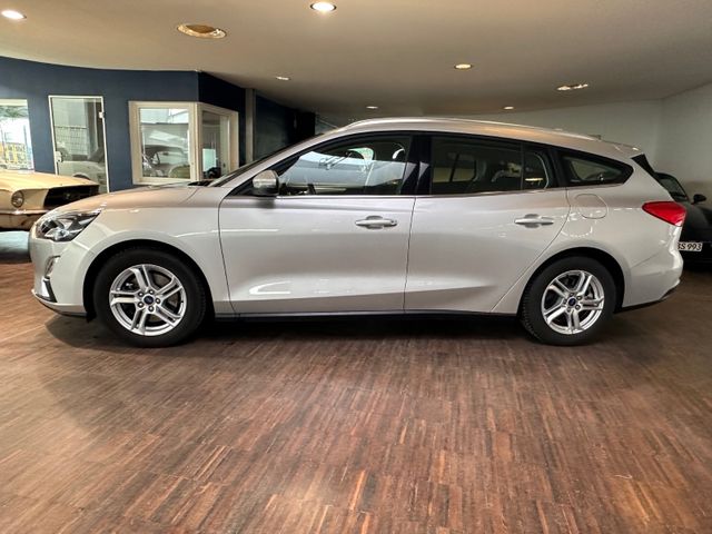 Fahrzeugabbildung Ford Focus Turnier Cool & Connect*CarPlay*RFK*SHZ*1.H