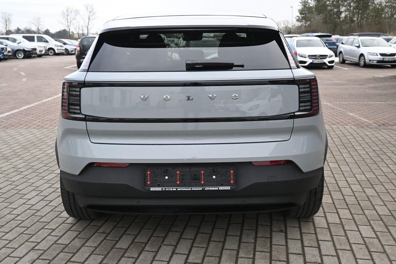 Fahrzeugabbildung Volvo EX30 Single Motor Extended Range Ultra*ACC*PANO