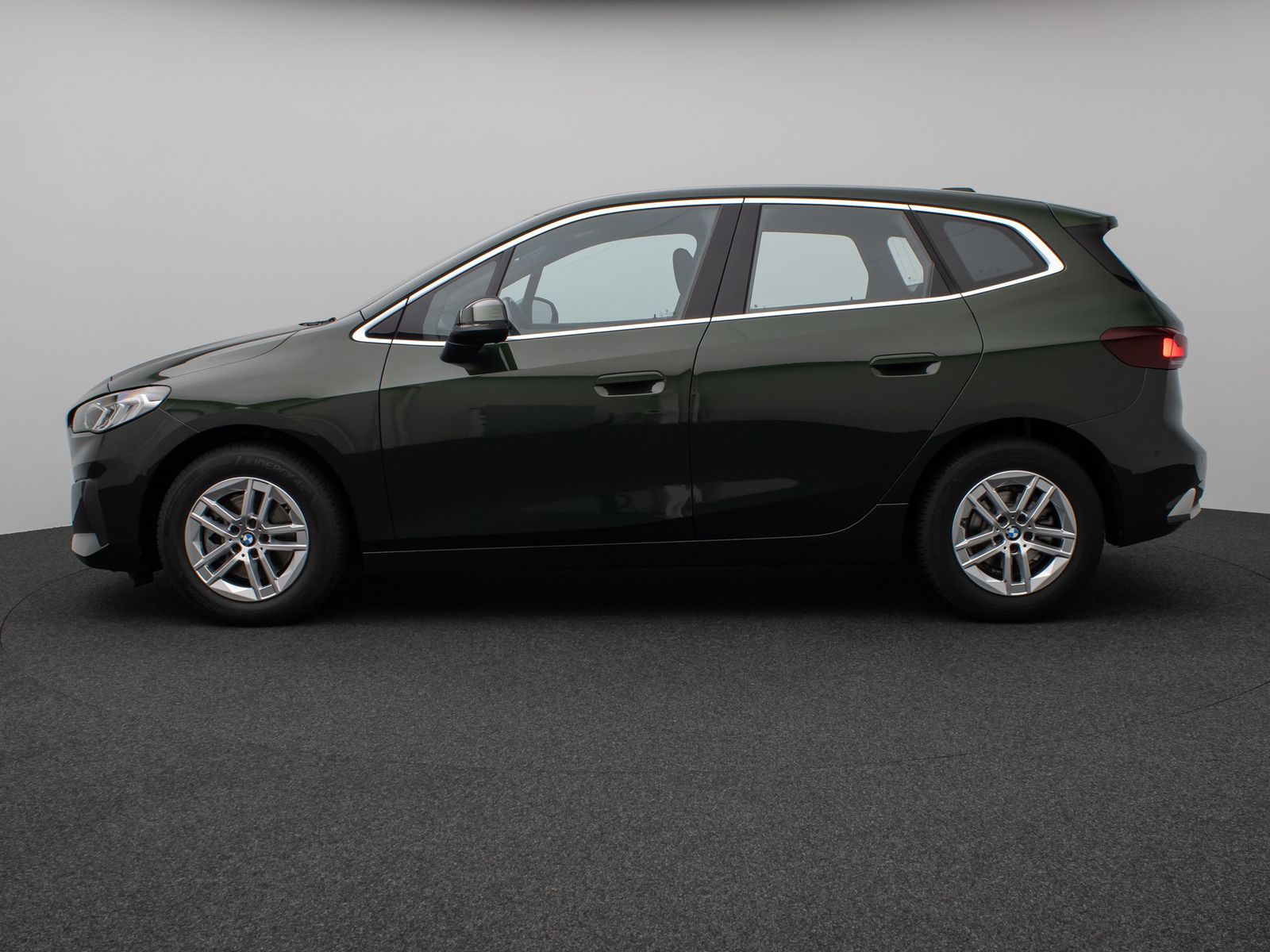 Fahrzeugabbildung BMW 218i Active Tourer Kamera DAB Widscreen Sitzhzg