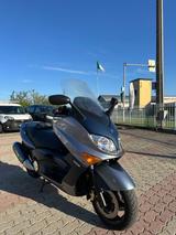 Yamaha TMAX White 500 - YAMAHA ROLLER 50