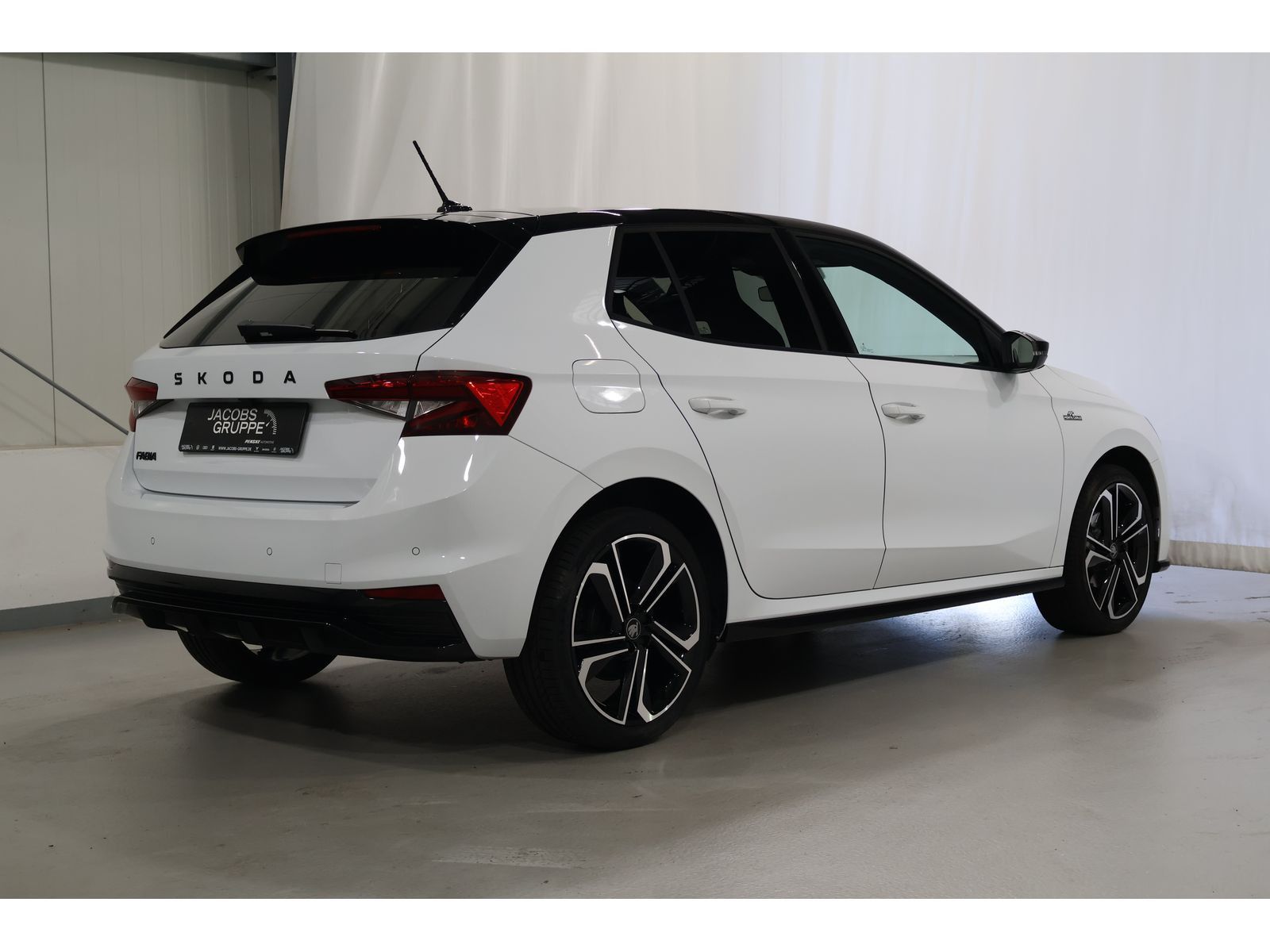Skoda Fabia 1.0 TSI Monte Carlo imagem 3