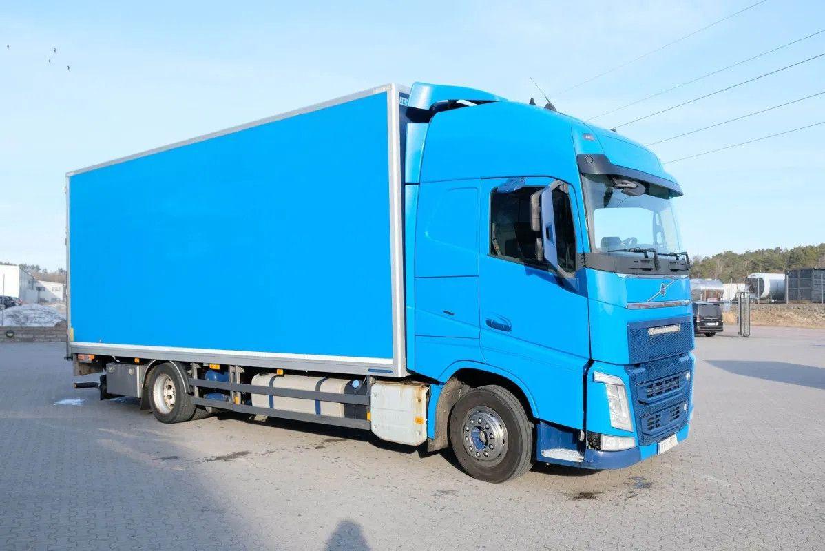 Volvo FH 13.420 Globetrotter XL 4x2 - Box - Loadlift -