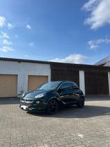 Opel Adam UNLIMITED 1.0 ECOTEC 89PS grün metallic - : Grün, Metallic