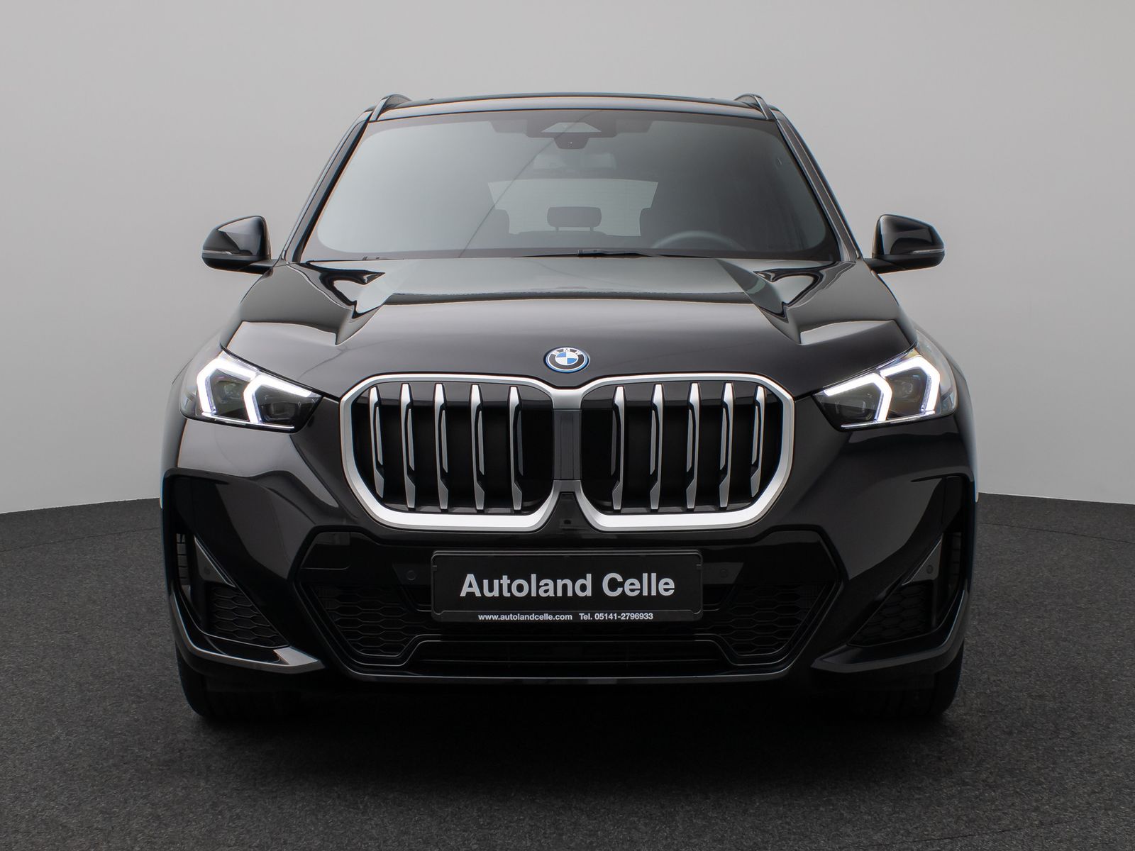 Fahrzeugabbildung BMW X1 xD25e M Sport Panorama Kamera H/K DAB Komfort