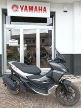 Aprilia SR GT 200 - APRILIA SR GT 200
