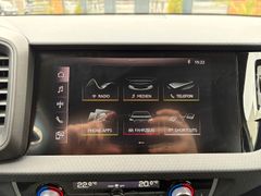 Fahrzeugabbildung Audi A1 Sportback 25 TFSI Virtual Klima Sitzh PDC Alu