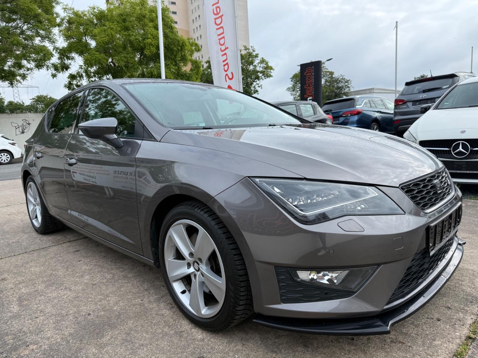 Seat Leon FR+AUTOMATIK+BC+USB+NAVI+SITZHEIZUNG+