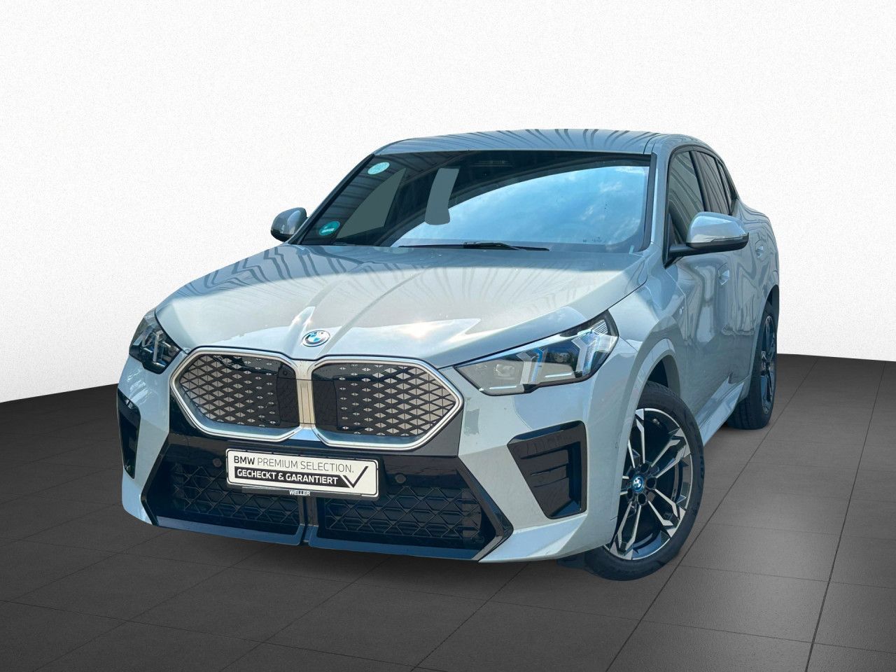 BMW iX2 - Bild 3