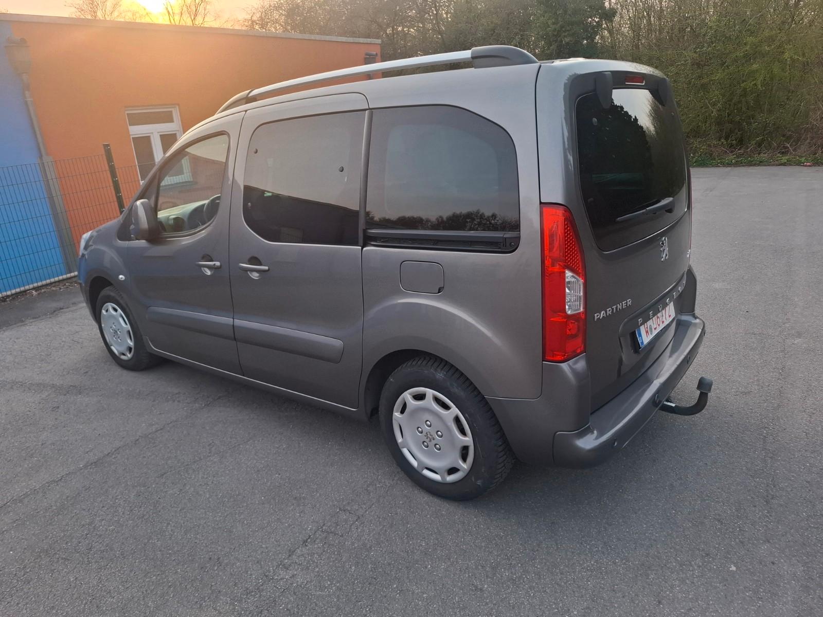 Peugeot Partner Tepee Tendance 1.6  1 HAND